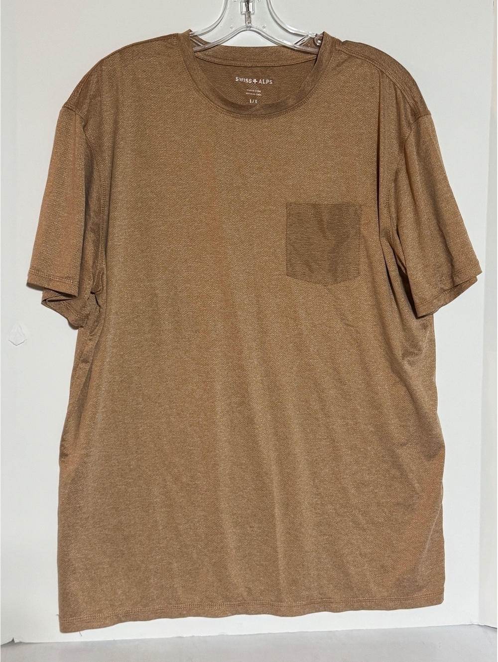 Swiss+Alps Brown crewneck pocket performance T-Shirt Large